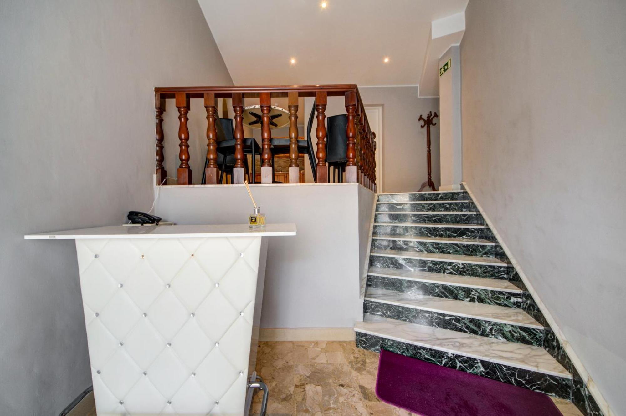 Caro Boutique Guest House San Ġwann Exteriör bild