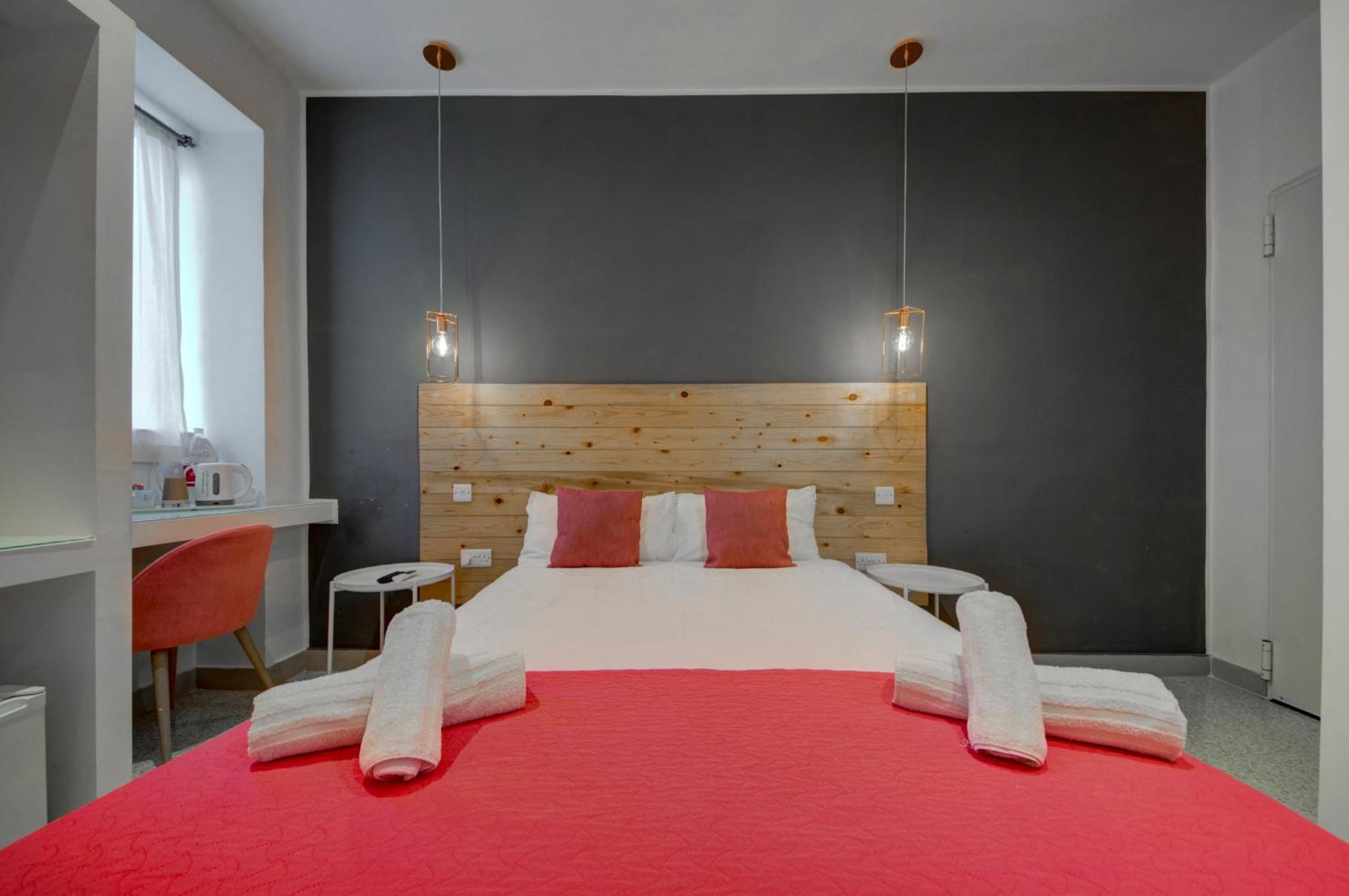 Caro Boutique Guest House San Ġwann Exteriör bild